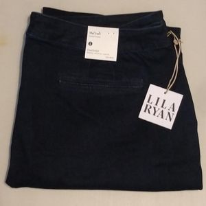 Lila Ryan Women's Jean Capri pants